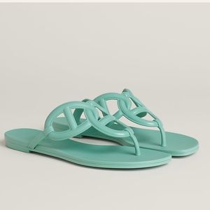 Hermes Everie rubber sandals 🩴 Color is Vert Embrun Comes with Box + Dustbags